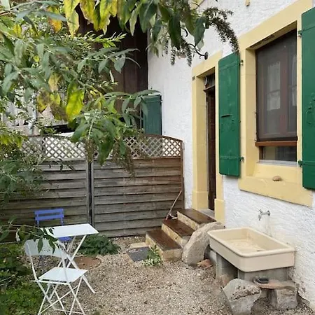 Petit Au Rez